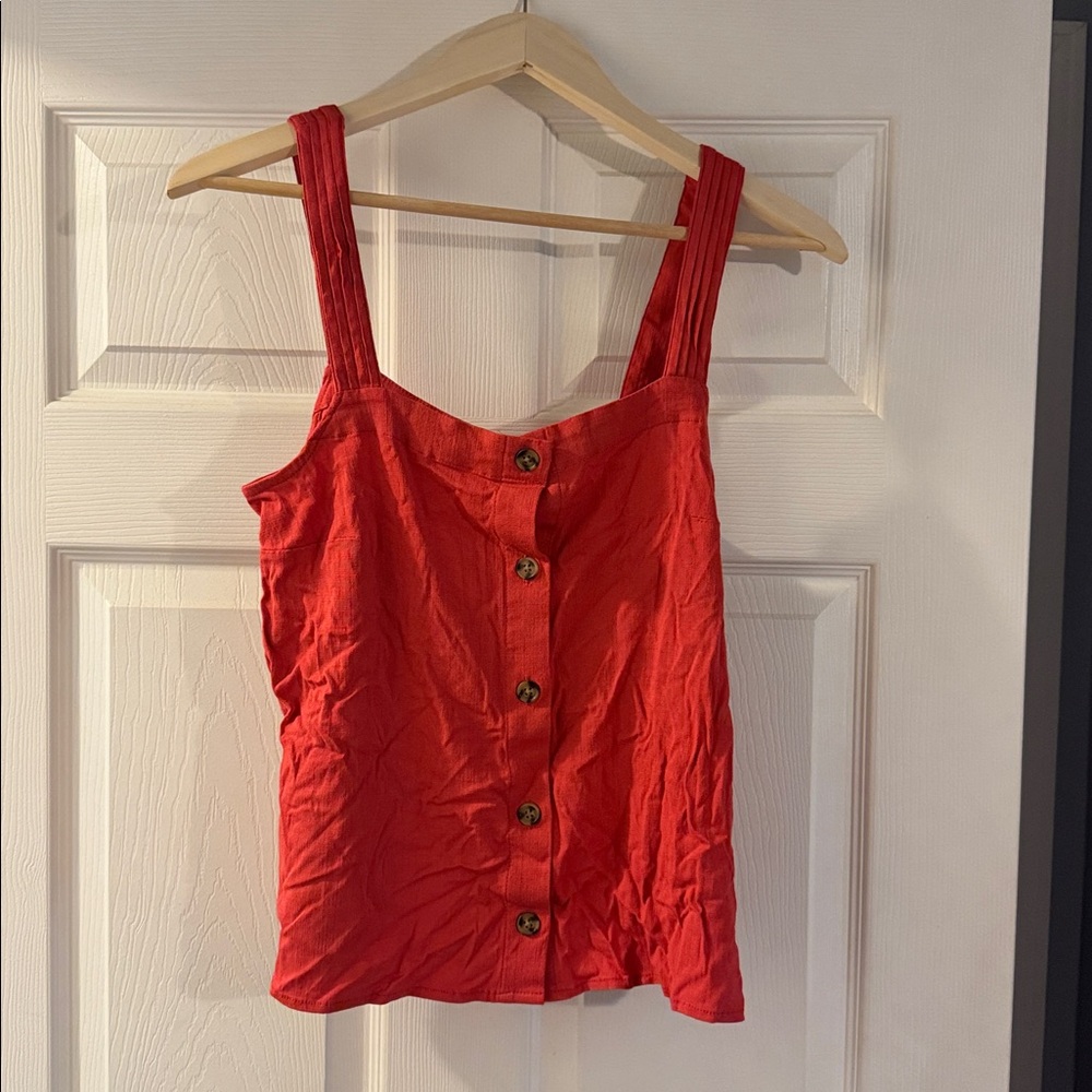 Market & Spruce Red Button-Front Tank Top